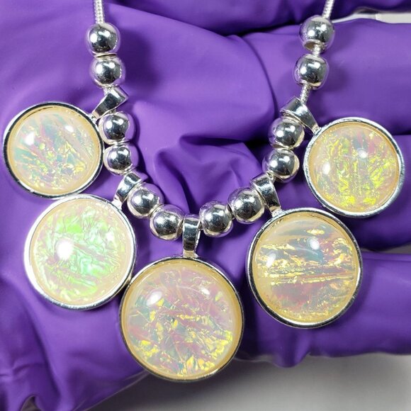 Silver tone Beaded Resin Drop Disc Necklace & Matching Earrings - Women' Jewelry - Picture 3 of 10